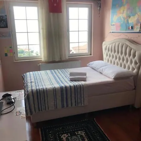 Karadeniz Doga Manzarali Villa *