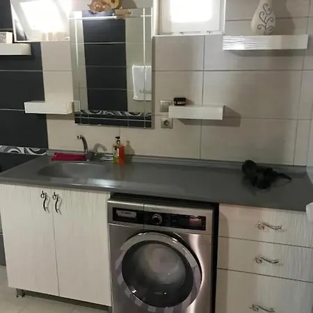 Karadeniz Doga Manzarali Villa *